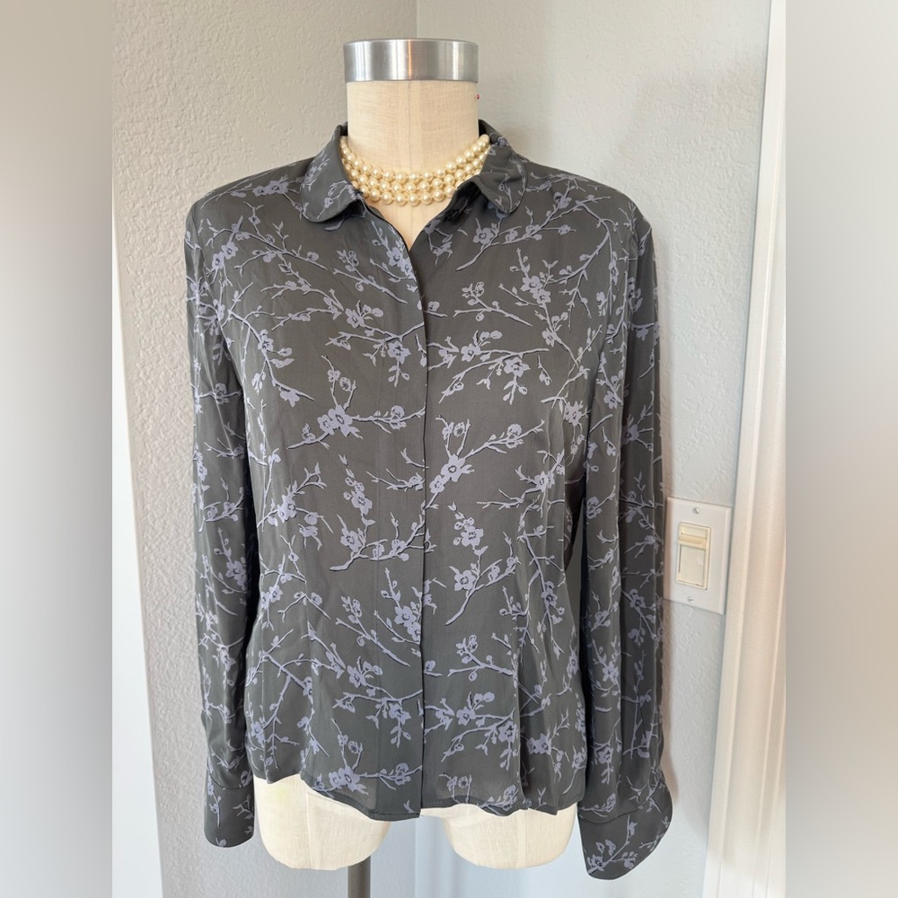 Carlisle Gray Floral Button-Down Blouse